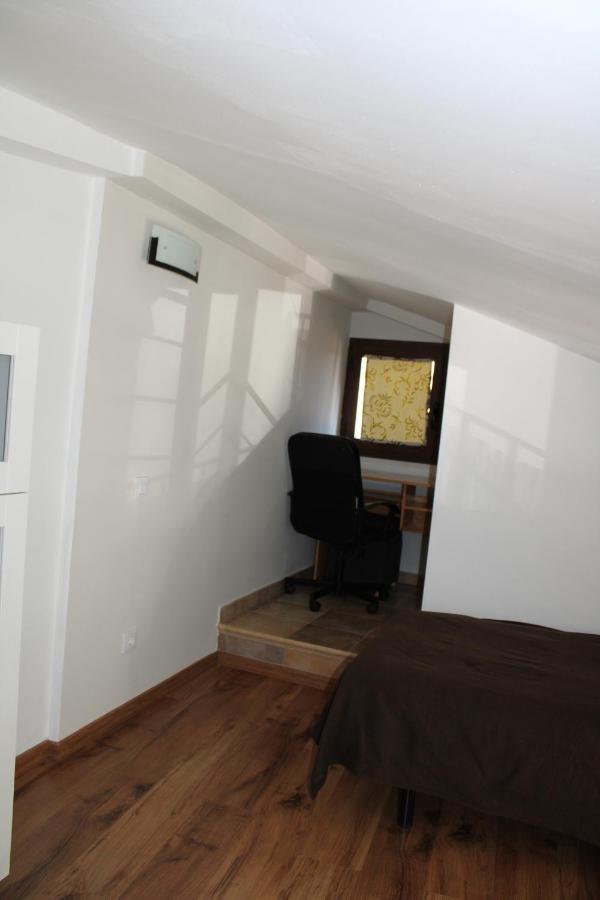 Apartamento El Rincón de Doina Alquézar Exterior foto